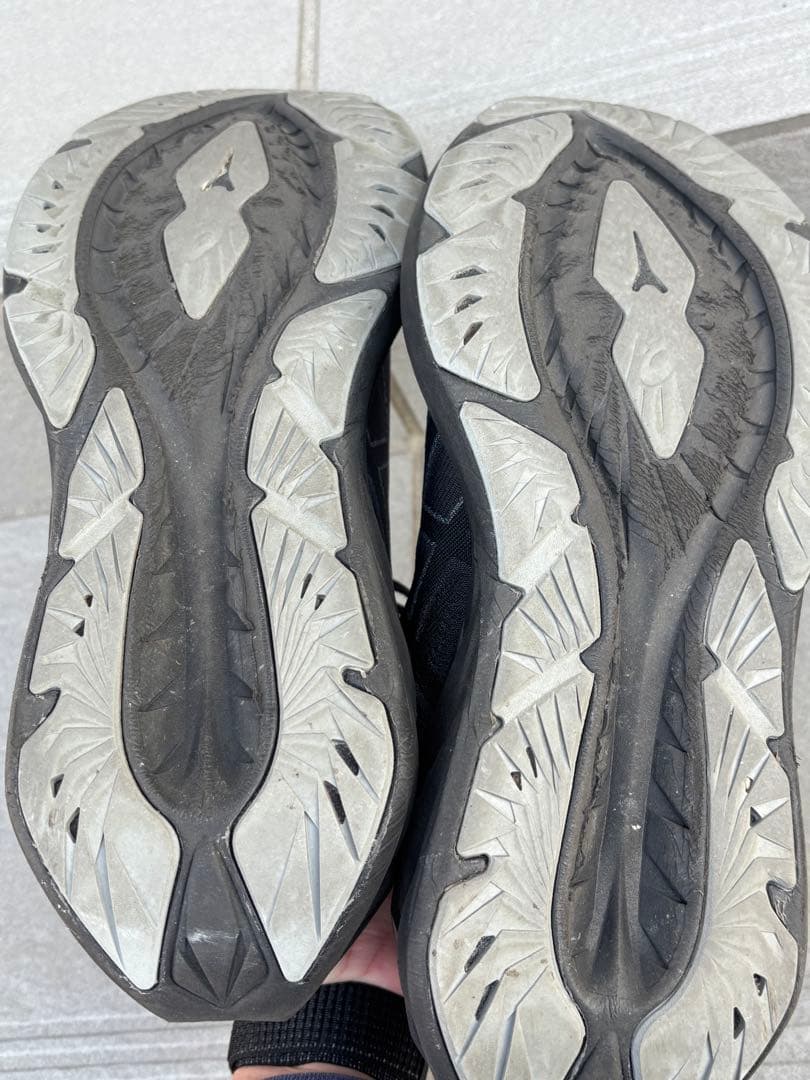 ASICS アシックス　ノヴァブラスト4 27センチ