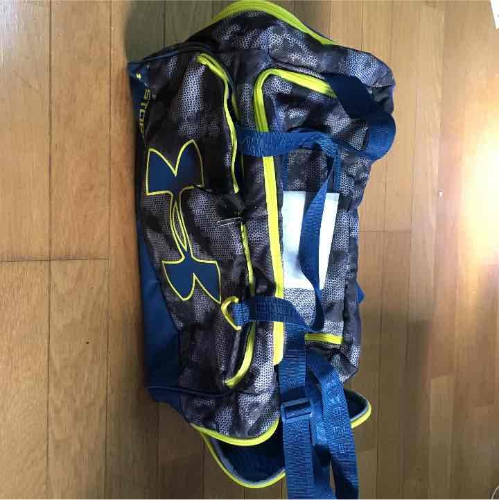 アンダーアーマーのバック