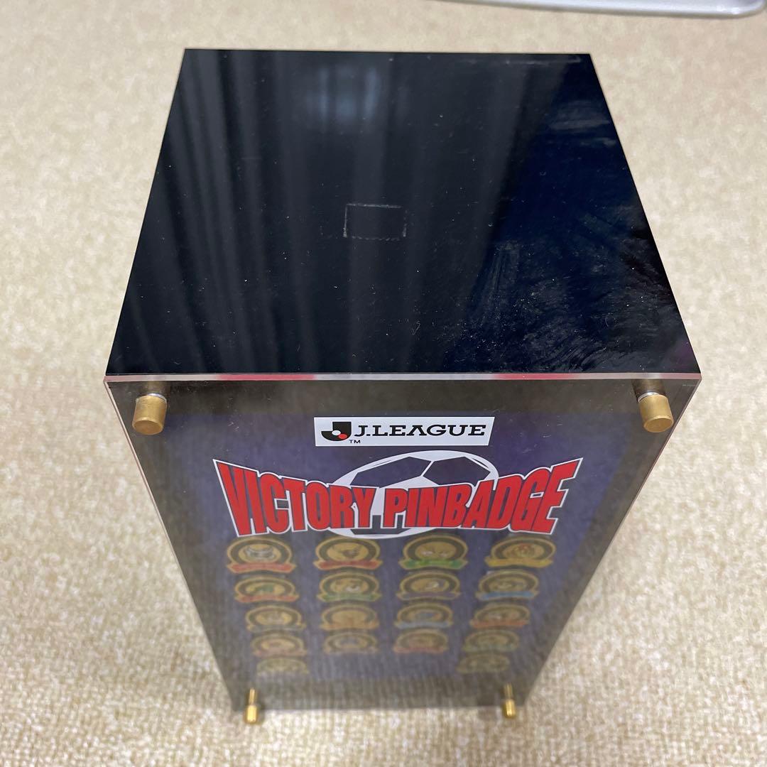 J.LEAGUE VICTORY PINBADGE 18チーム