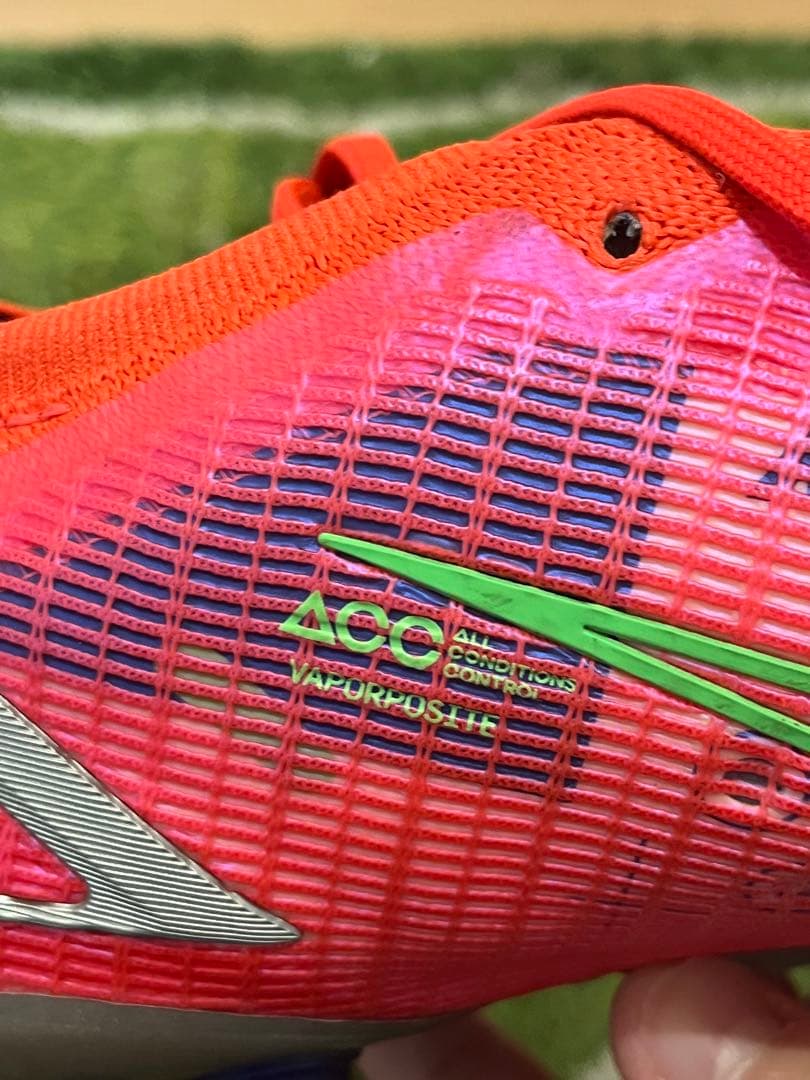 美品！サッカー スパイク NIKE マーキュリアルヴェイパー14エリート AG