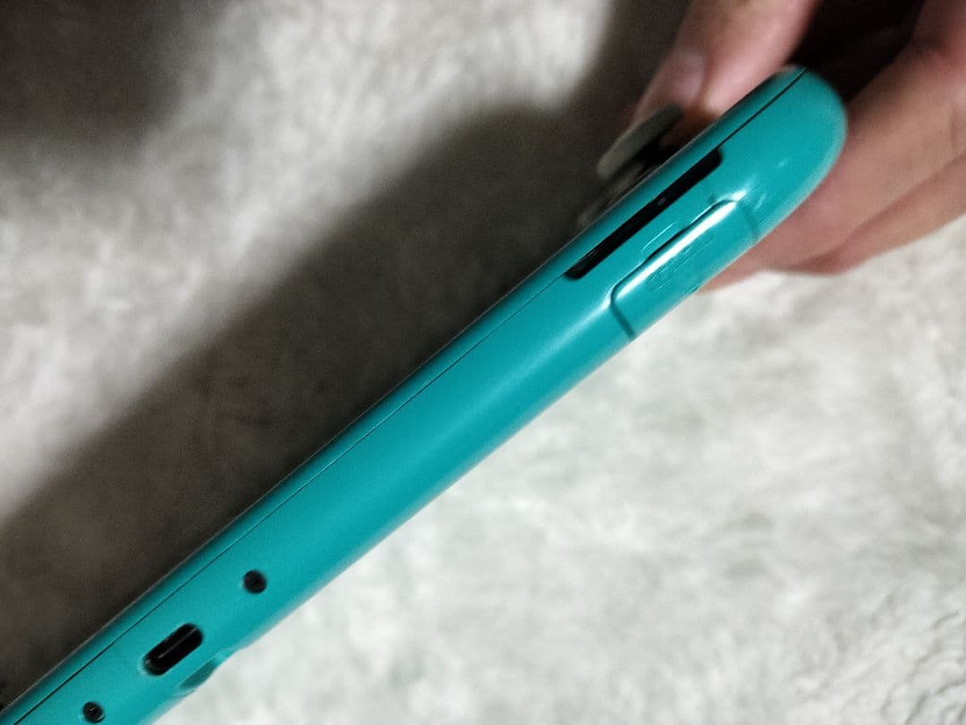 ジャンクNintendo Switch Lite ターコイズ液晶×通電ボタン音〇