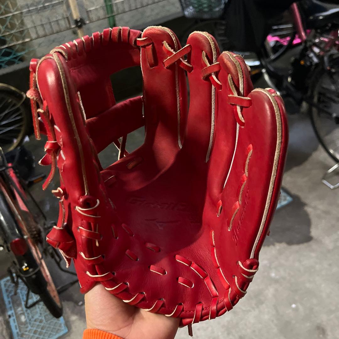 Mizuno 硬式グローブ 赤