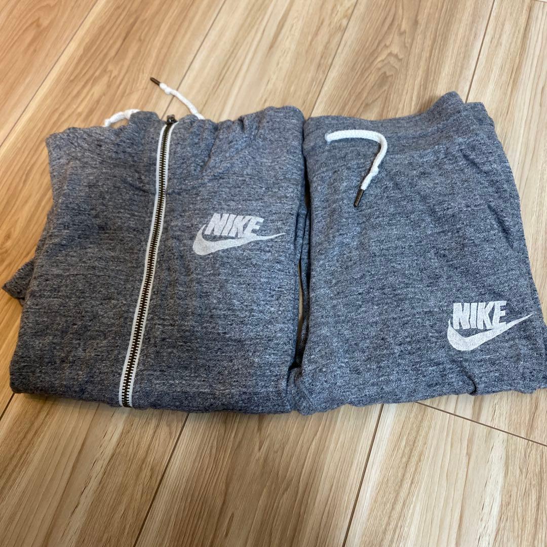 定価19800円　NIKE セットアップ　160cm S