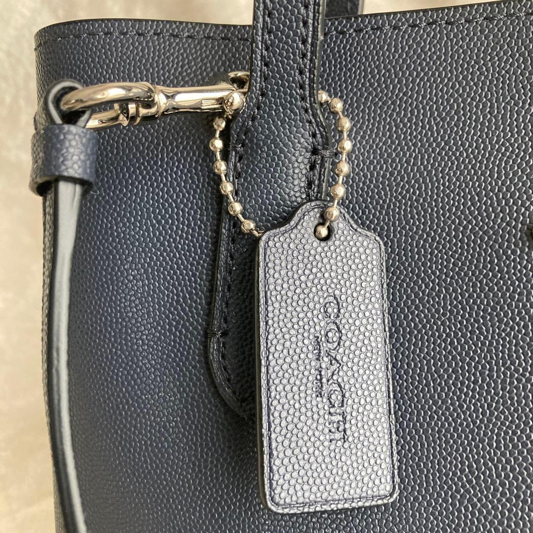 新品同様COACH 2wayトートバッグ　ネイビー系　レザー　91490