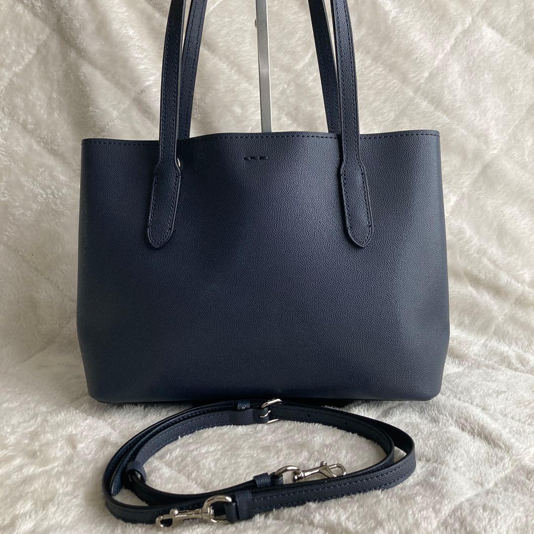 新品同様COACH 2wayトートバッグ　ネイビー系　レザー　91490