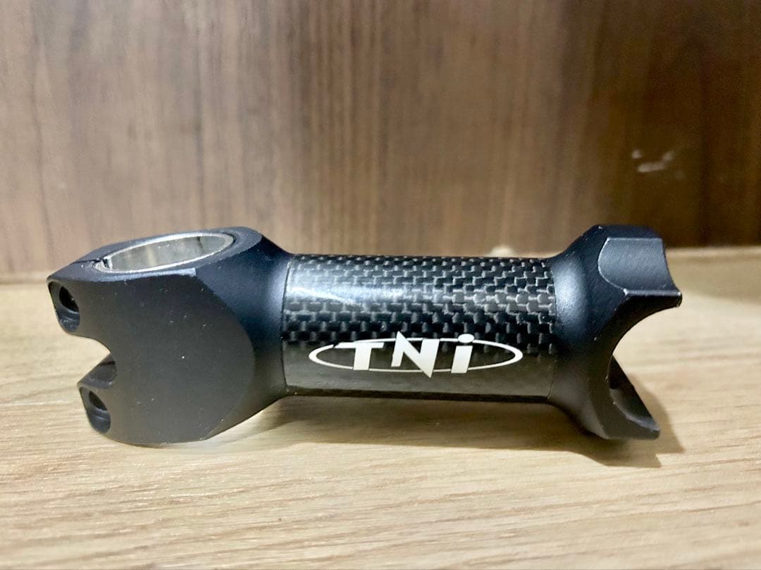 ◆TNI カーボン＆アルミ混合ステム◆Carbon重量130g長さ105mm