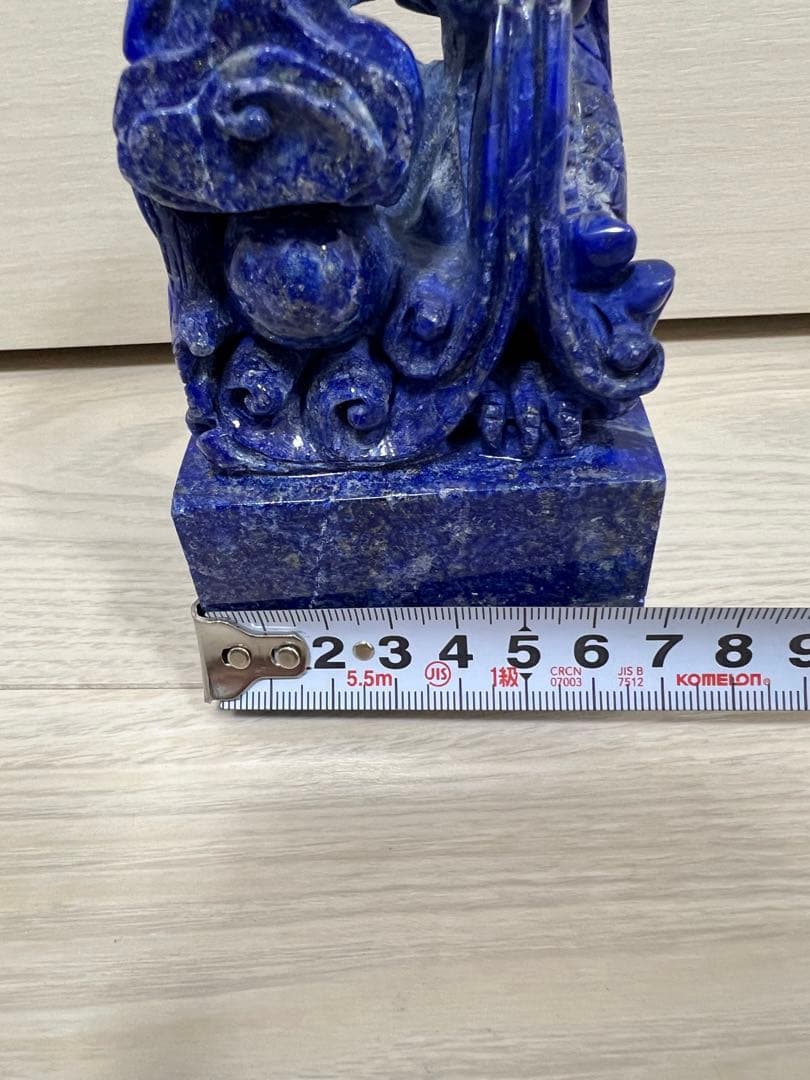 ラピス　パワーストーン　龍　彫り物　置物