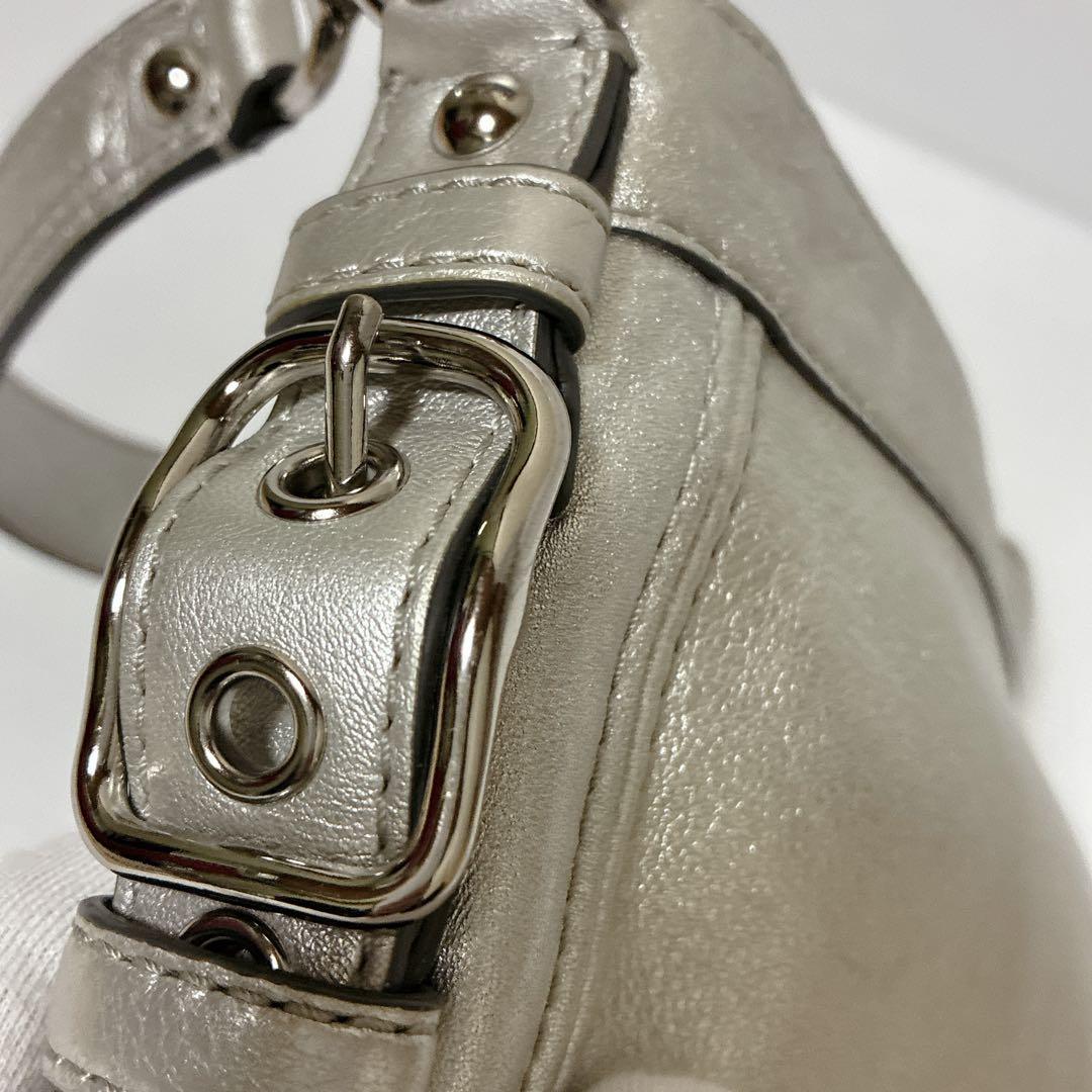 COACH コーチ　ワンショルダー　バッグ　アクセサリーポーチ　レザー　y2k