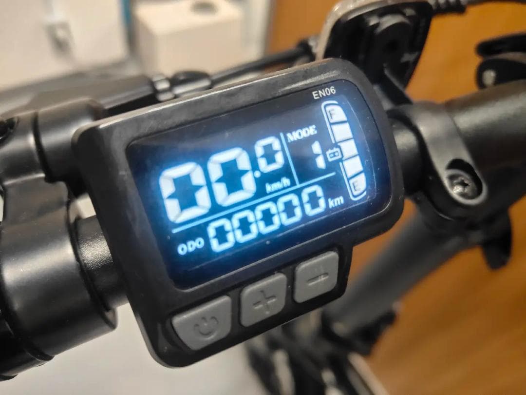 【在庫残りわずか！】電動アシスト自転車 ERWAY A01 ブラック