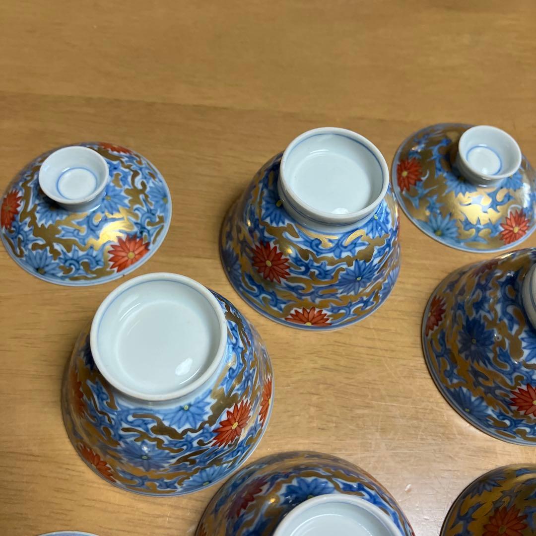 蓋付き小鉢５客 その３（有田焼　華古伊万里様式　菊唐草文様　薄作り）