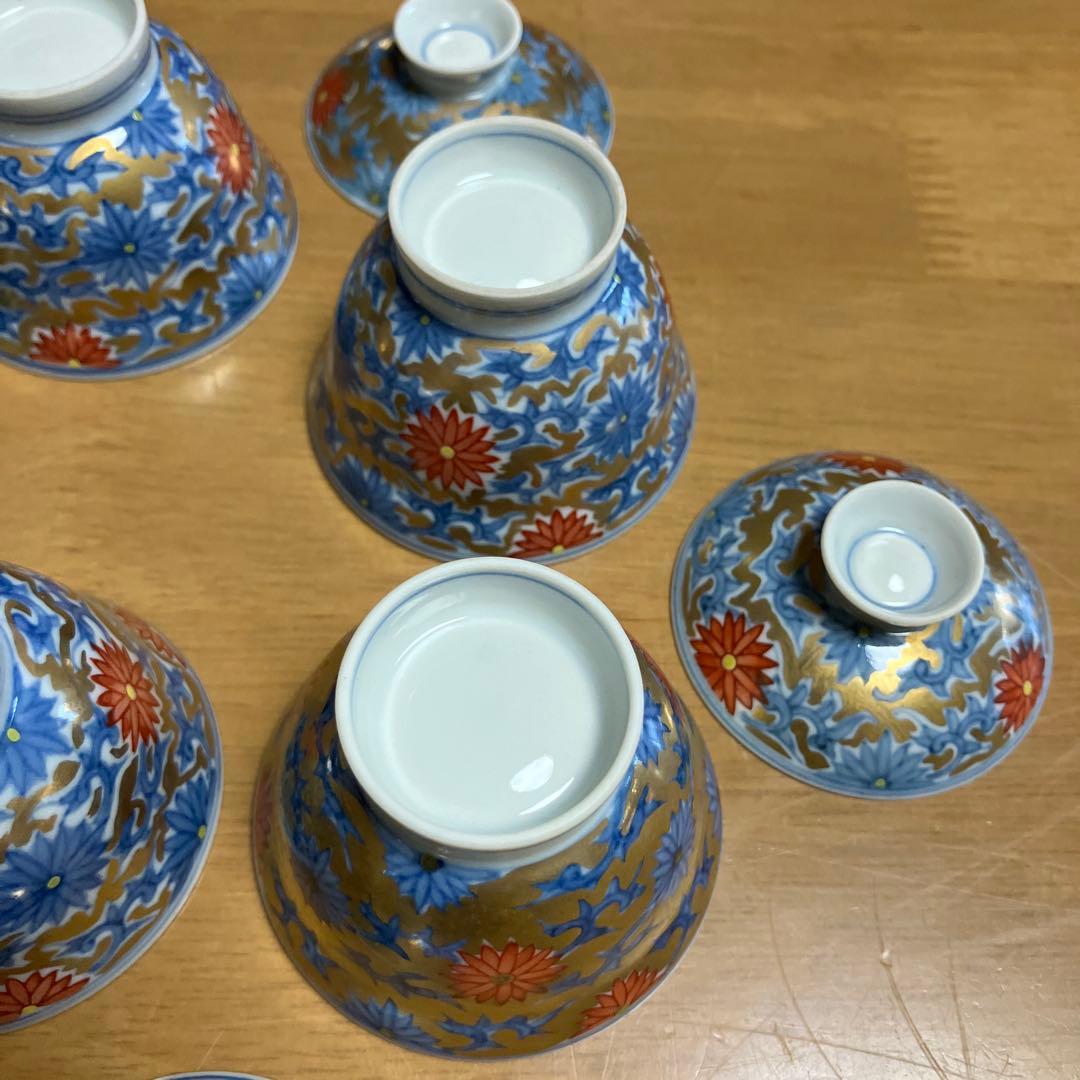 蓋付き小鉢５客 その３（有田焼　華古伊万里様式　菊唐草文様　薄作り）