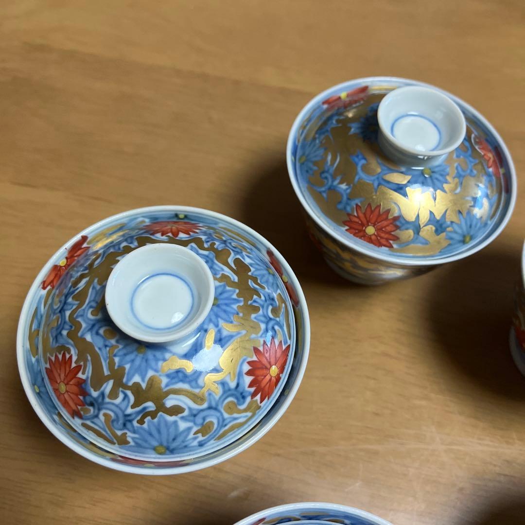 蓋付き小鉢５客 その３（有田焼　華古伊万里様式　菊唐草文様　薄作り）