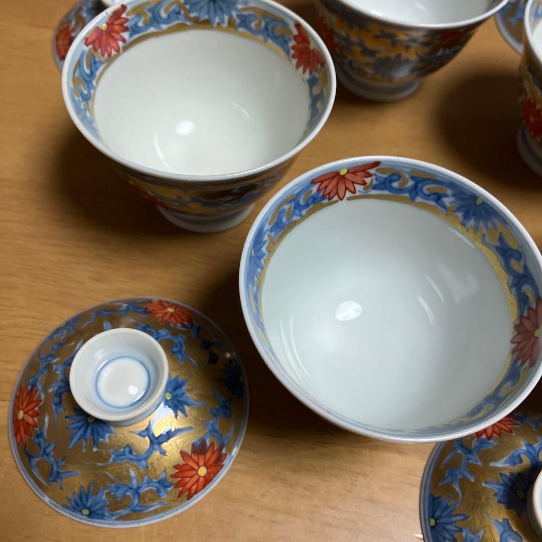 蓋付き小鉢５客 その３（有田焼　華古伊万里様式　菊唐草文様　薄作り）