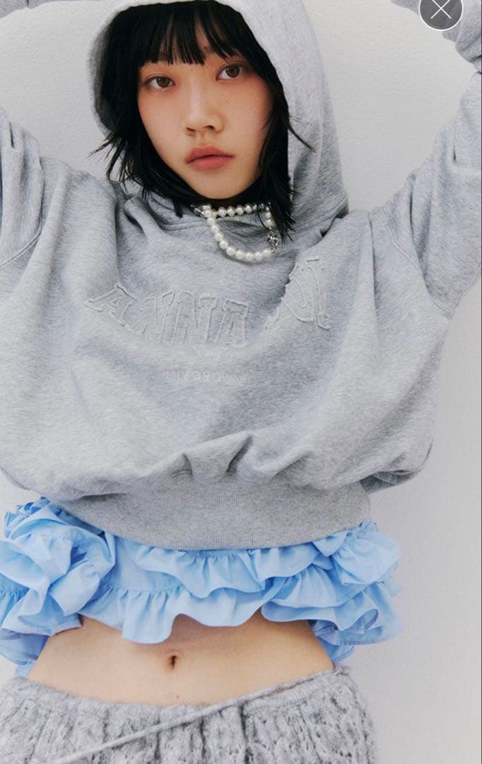 【LILY BROWN ×ANNA SUI】ロゴフーディー