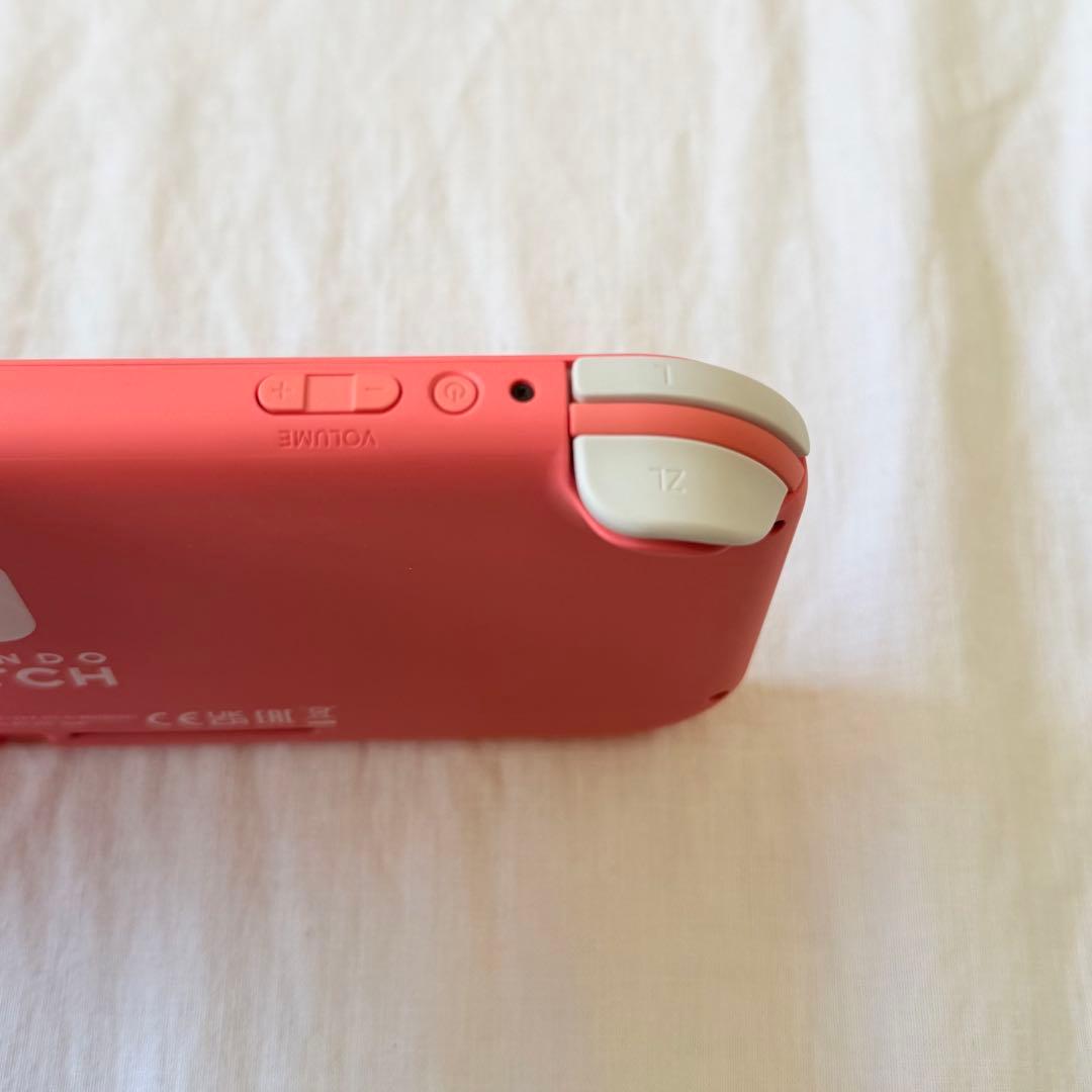 Nintendo Switch Lite コーラル 美品 充電器付き 箱あり