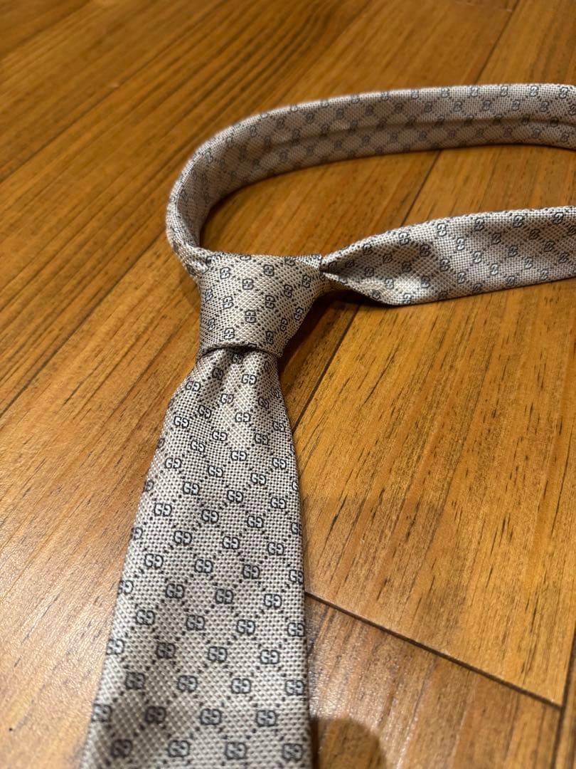 GUCCI GGロゴ ネクタイ