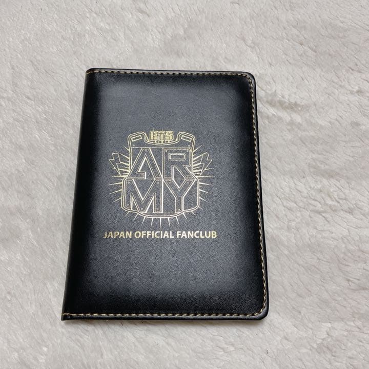 BTS FC限定パスポートケース＆コンパクトミラー