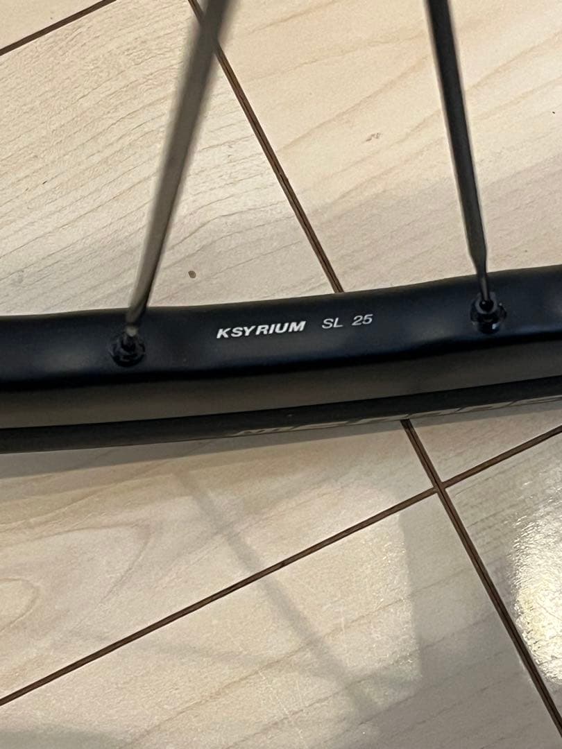 Mavic Ksyrium SL 25 タイヤ付き