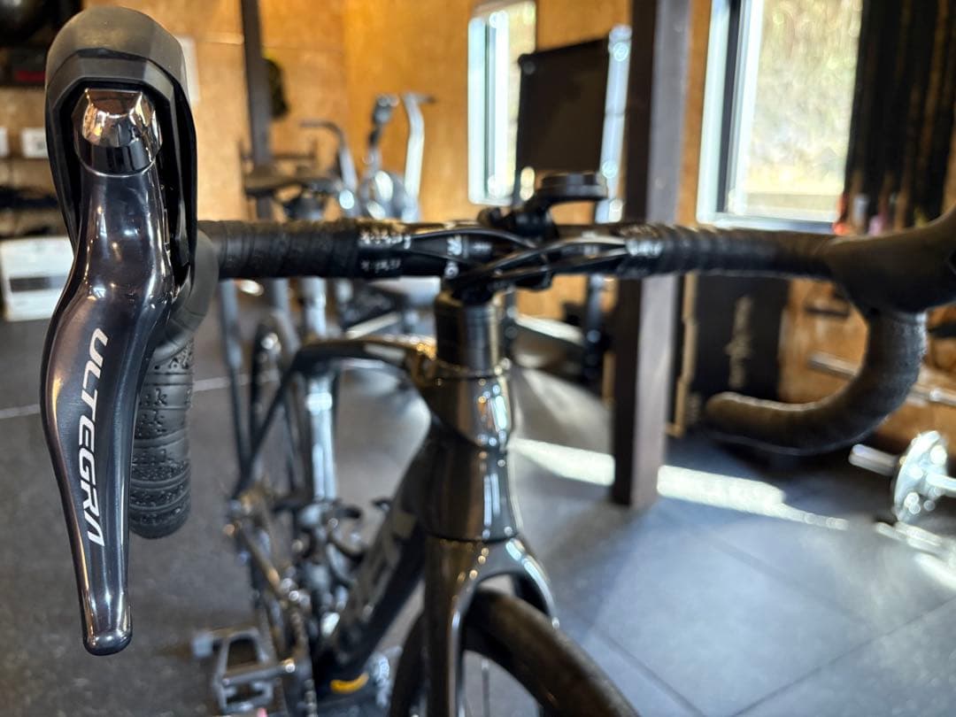 TREK EMONDA AL6 2020購入52cm