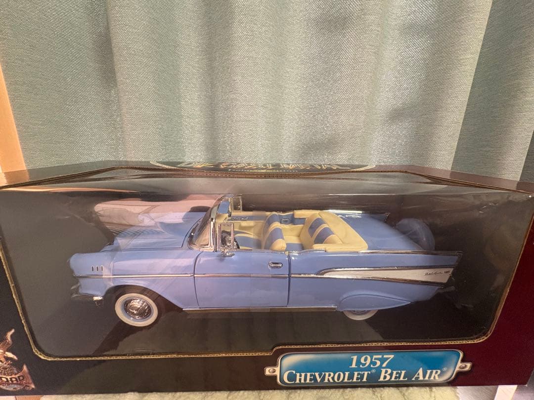 ロードシグネチャー 1957 シボレー・ベルエア Deluxe Edition