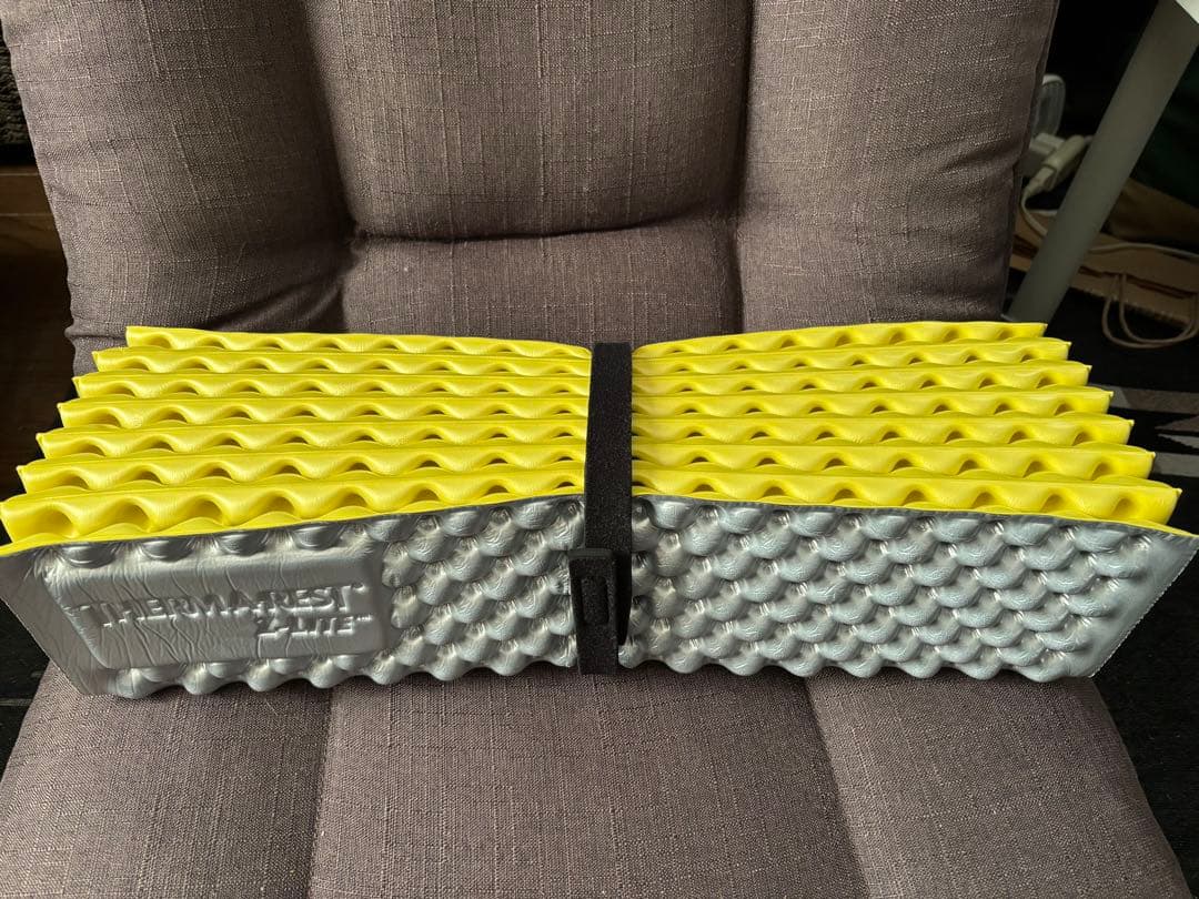 サーマレスト（THERMAREST） Zライトソル シルバー レモン