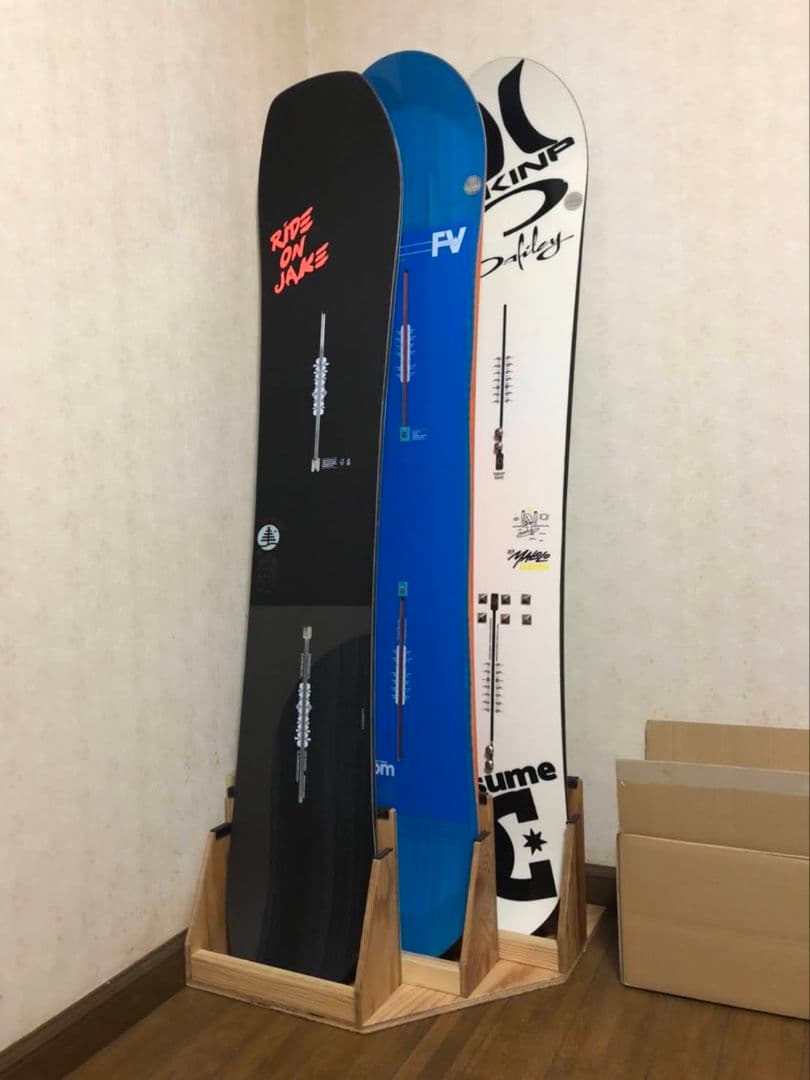 スノーボードスタンドラック　３本用 　右側用　カラー　ウォルナット　ハンドメイド