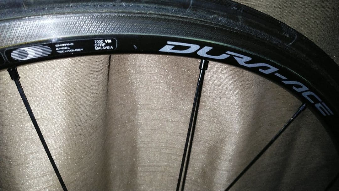 SHIMANO WH-9000 C24TU 前輪難あり