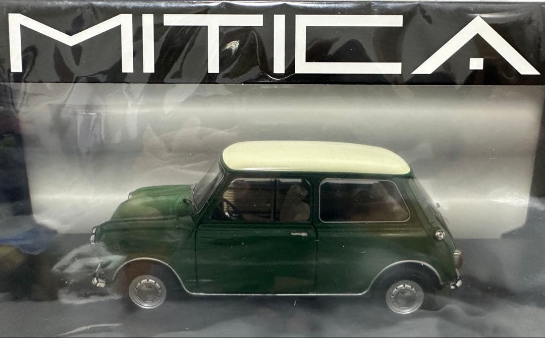 ま*昌様 MITICAミニクーパーグリーン White1/18スケール
