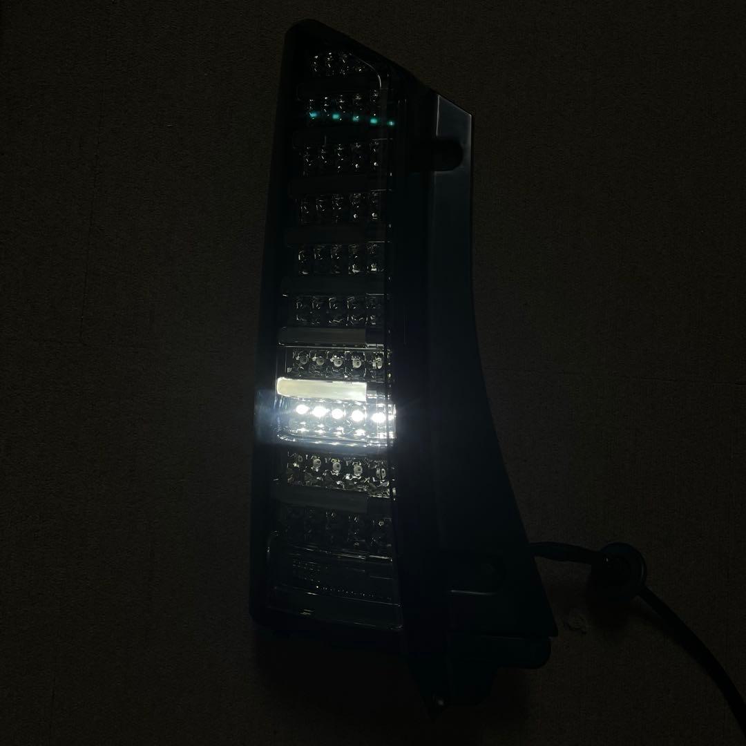 ホンダ N-BOX JF1/JF2 LEDテール スモークレンズ 流星ウインカー