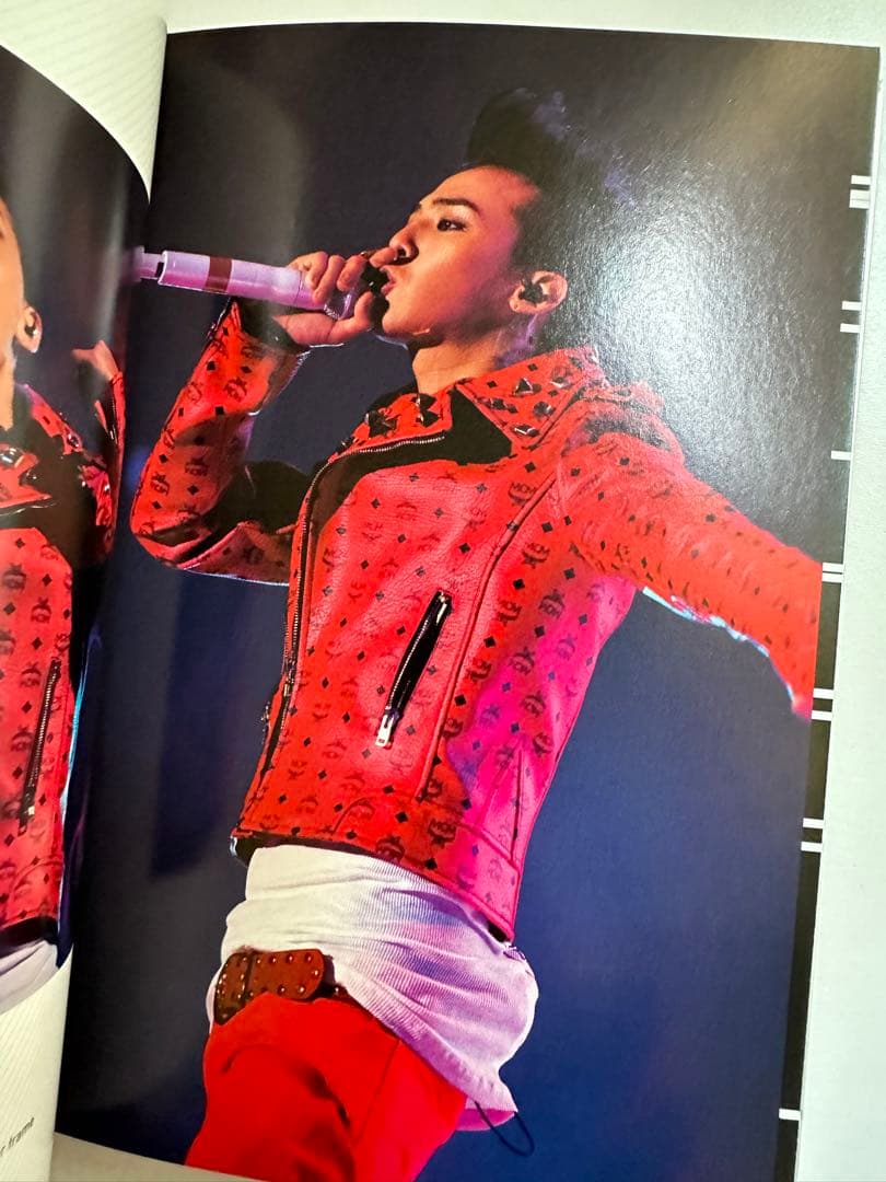 G-DRAGON SHINE A LIGHT LIVE DVD 初回　權志龍