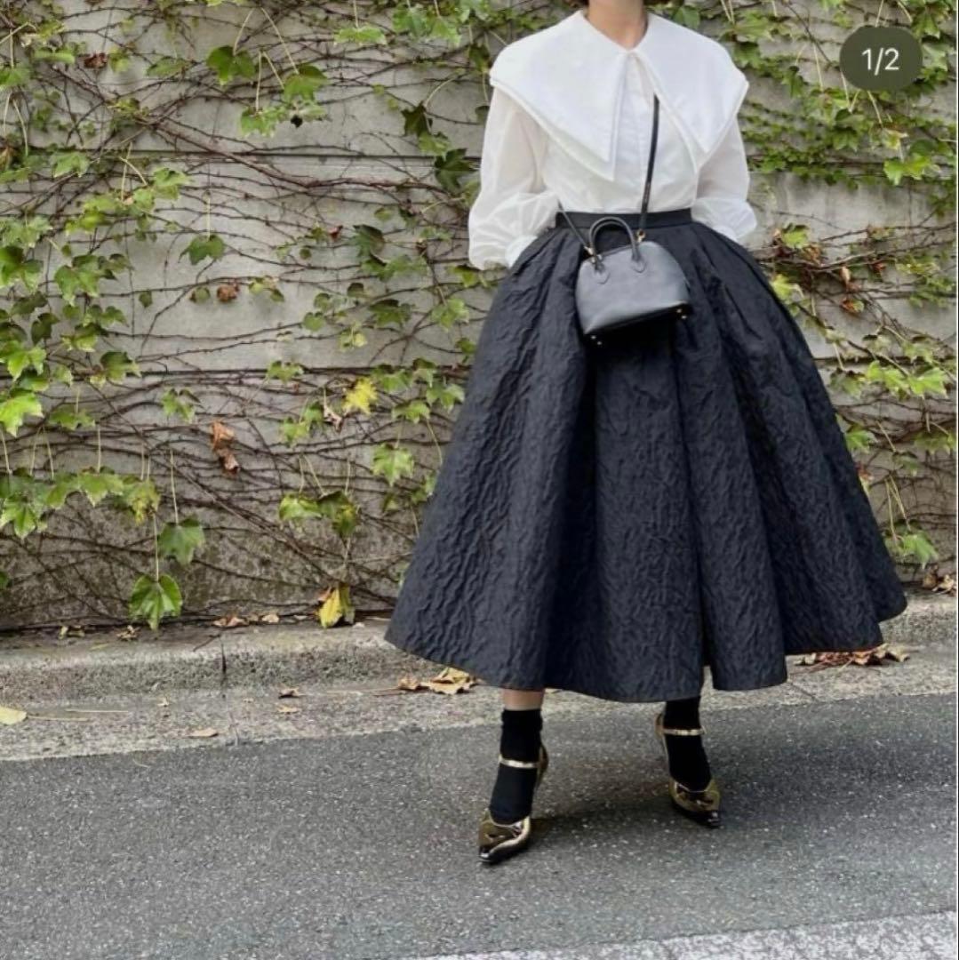 新品未使用　cygneシーニュビッグカラーブラウス女優トップスシャツSandra