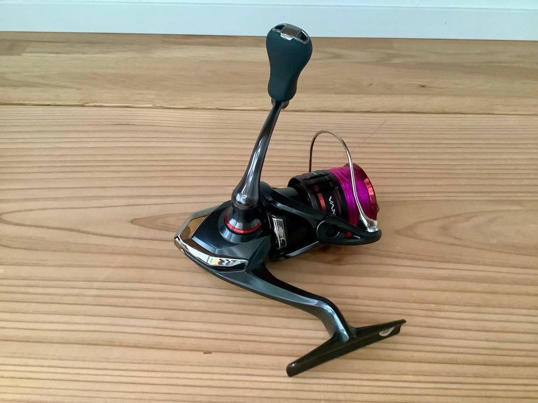 シマノ　ヴァンフォード　 C2500SHG スピニングリール