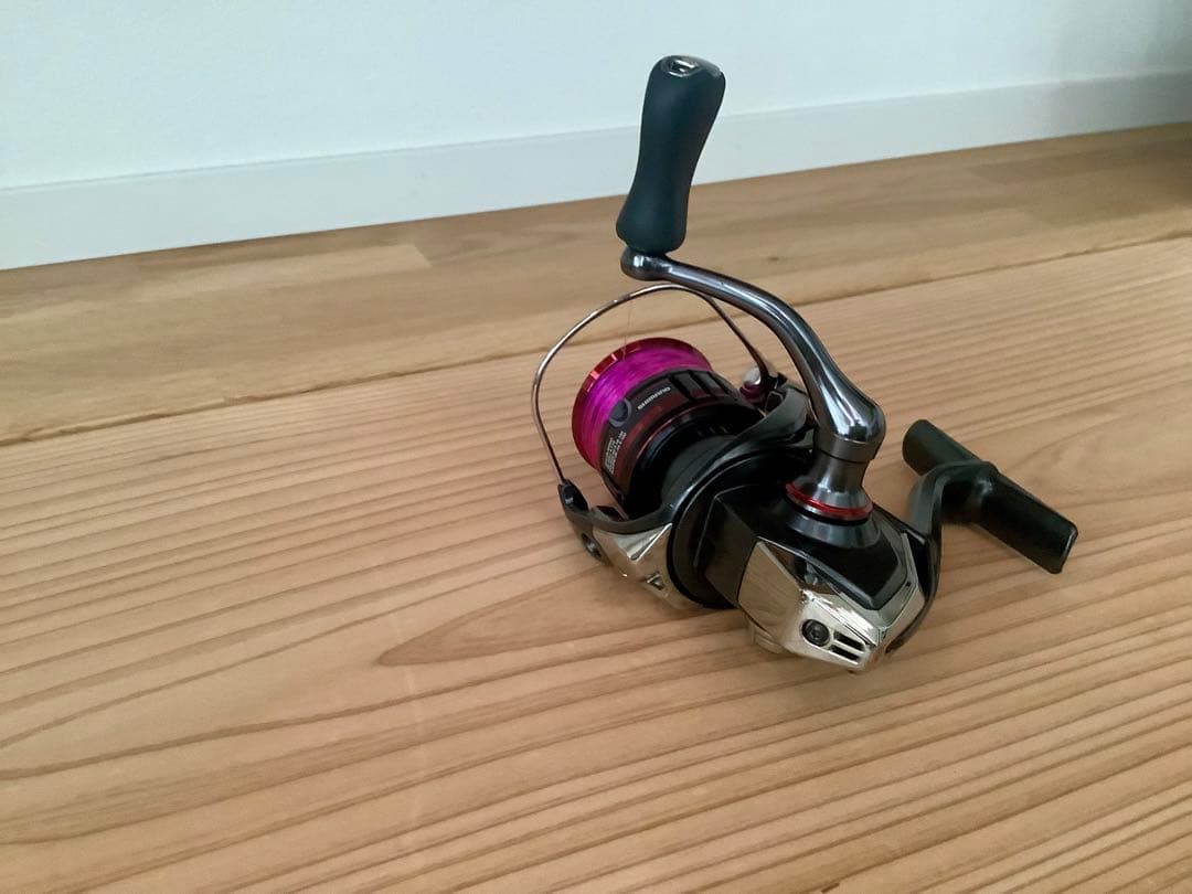 シマノ　ヴァンフォード　 C2500SHG スピニングリール