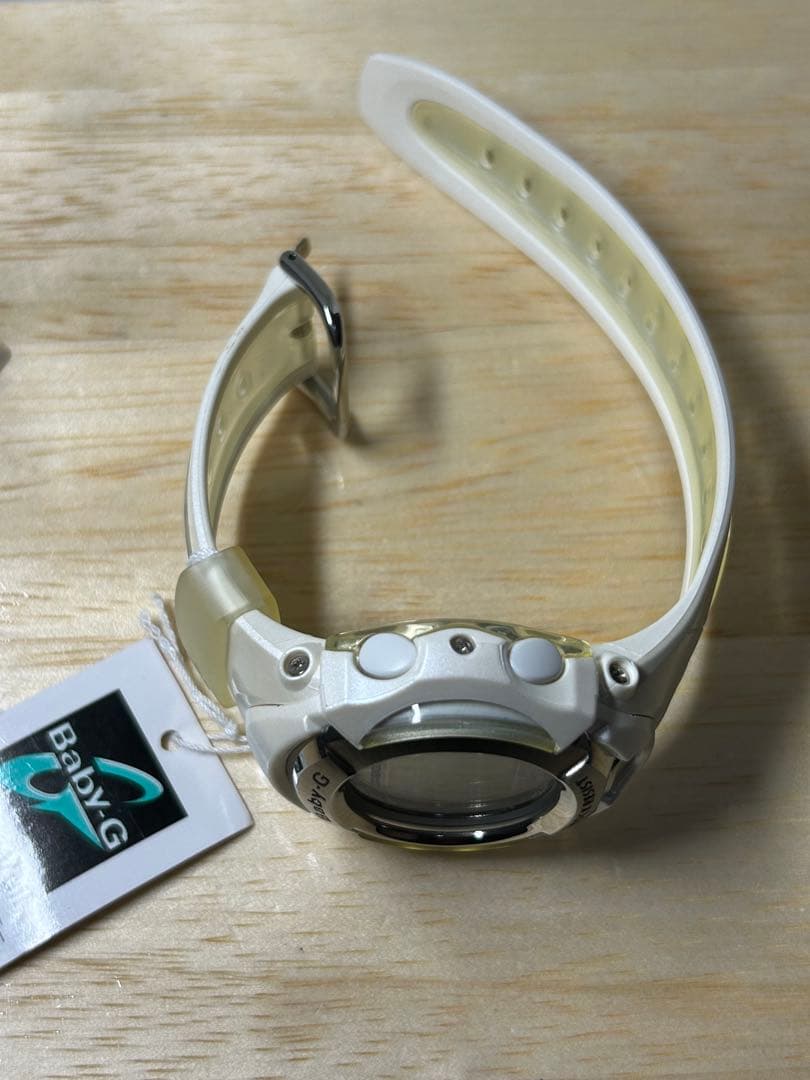 美品CASIO Baby-G Tough Solar White Veil