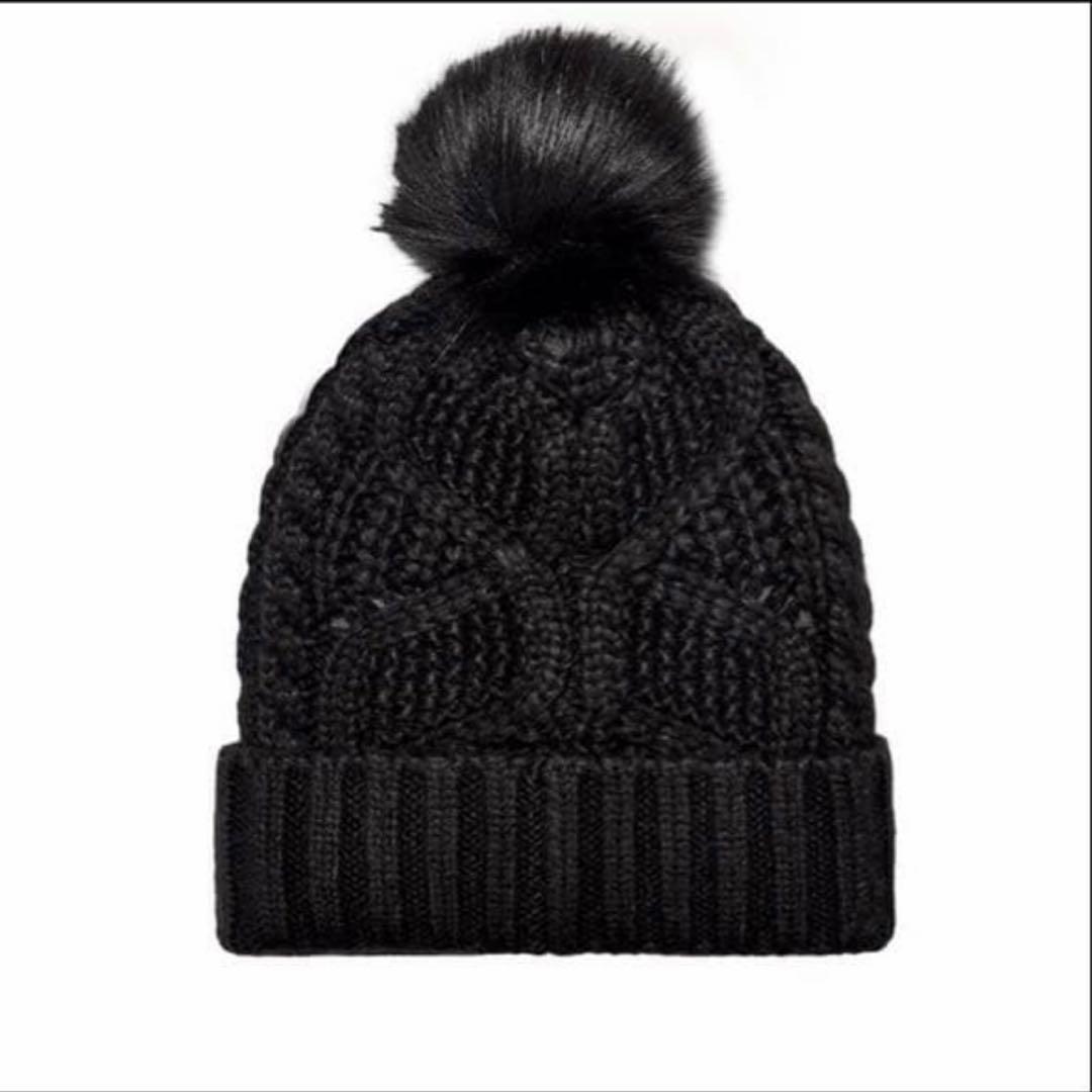 く*ー様 UGG W CARBLE BEANIE WITH POM ブラック