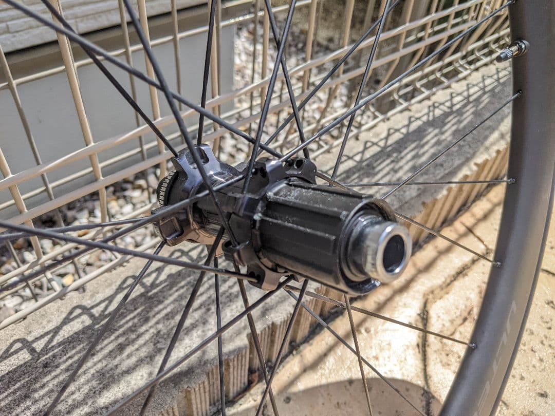【年末年始セール】シマノ ULTEGRA WH-R8170-C50 DISC