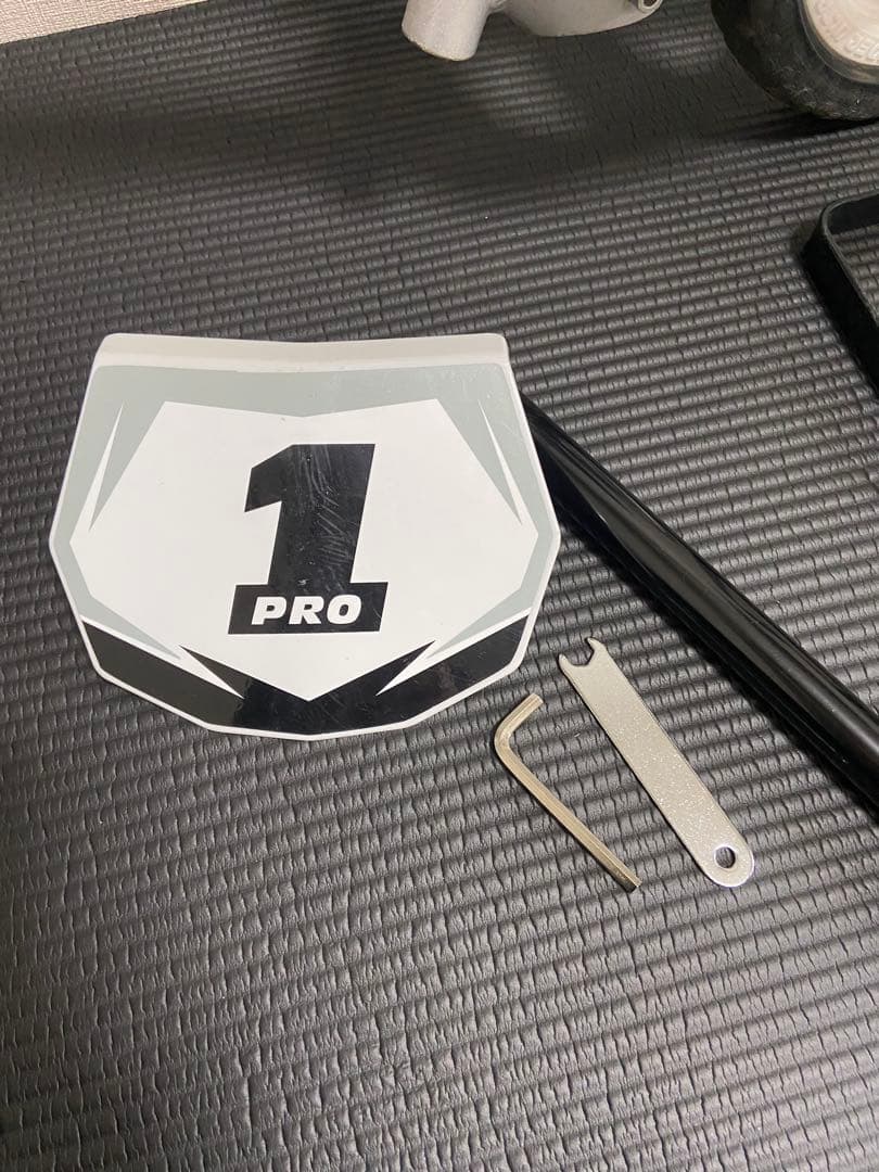 ストライダー 12Sport Pro スタンド付