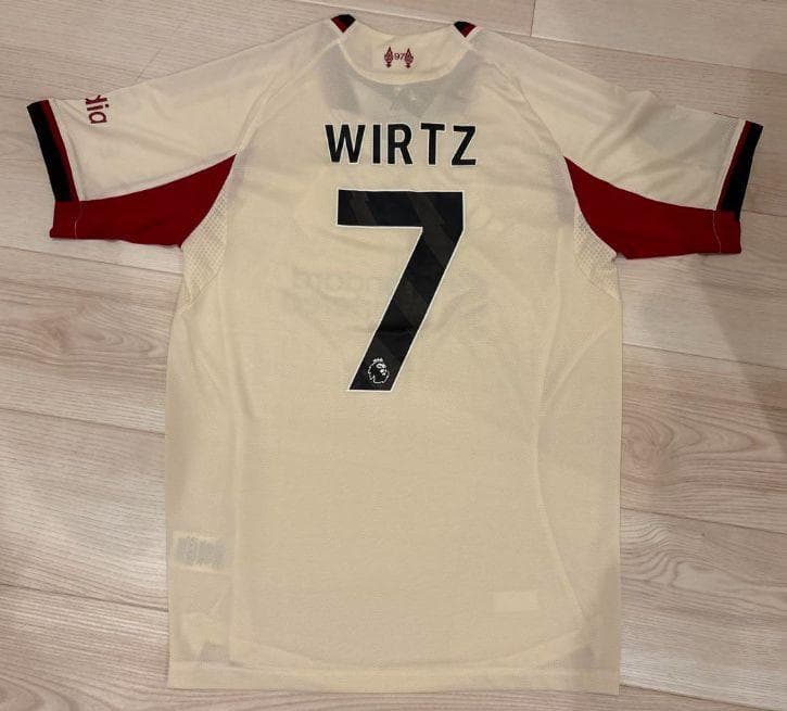 新品で購入 Liverpool FC WIRTZ 7番ジャージ L