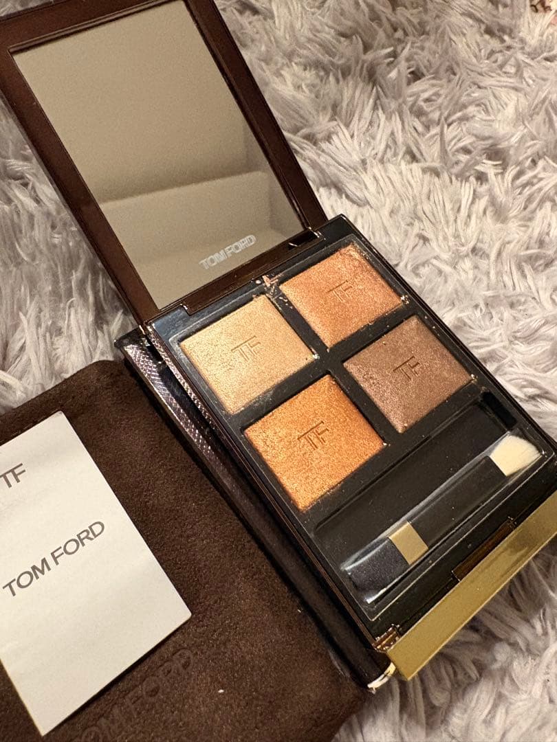 TomFord Beauty アイシャドウパレット 04A サスピション