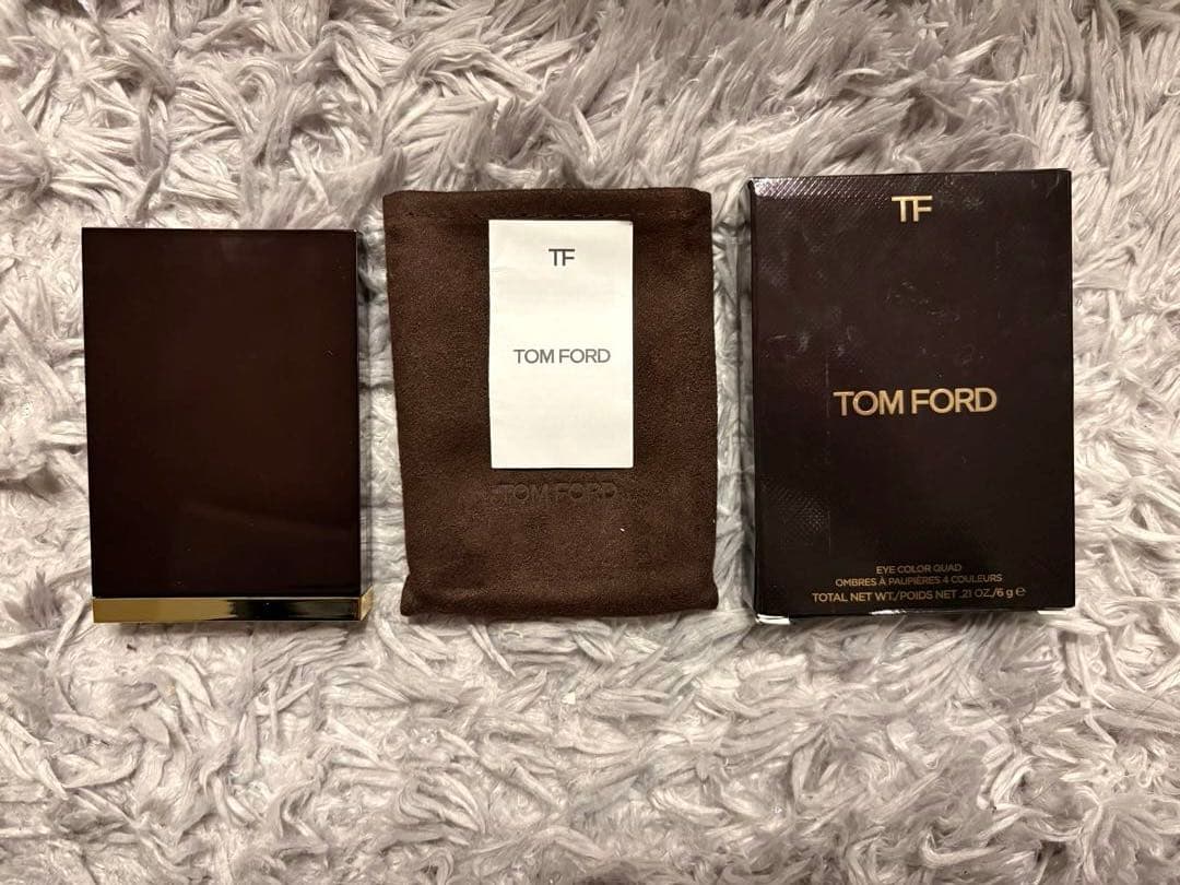 TomFord Beauty アイシャドウパレット 04A サスピション