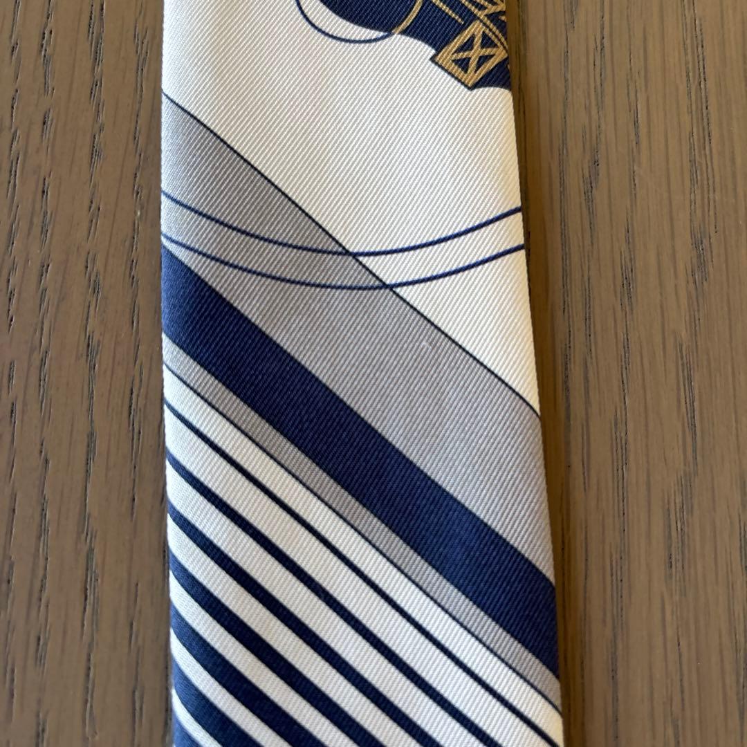 エルメス　ツイリー　シルクスカーフ　エクスリブリス