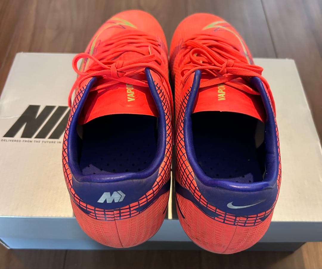 定価17,050円　マーキュリアル ヴェイパー 14PRO HG NIKEナイキ