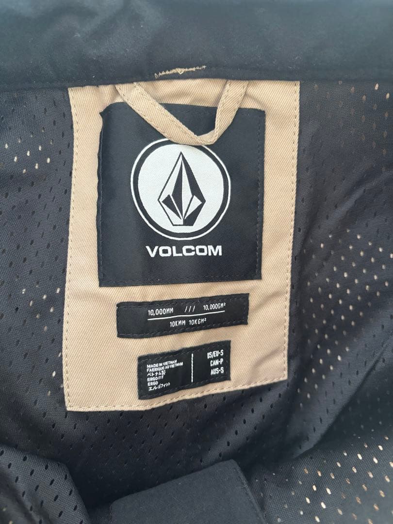 VOLCOM バーガンディ スノーボードウェア上下