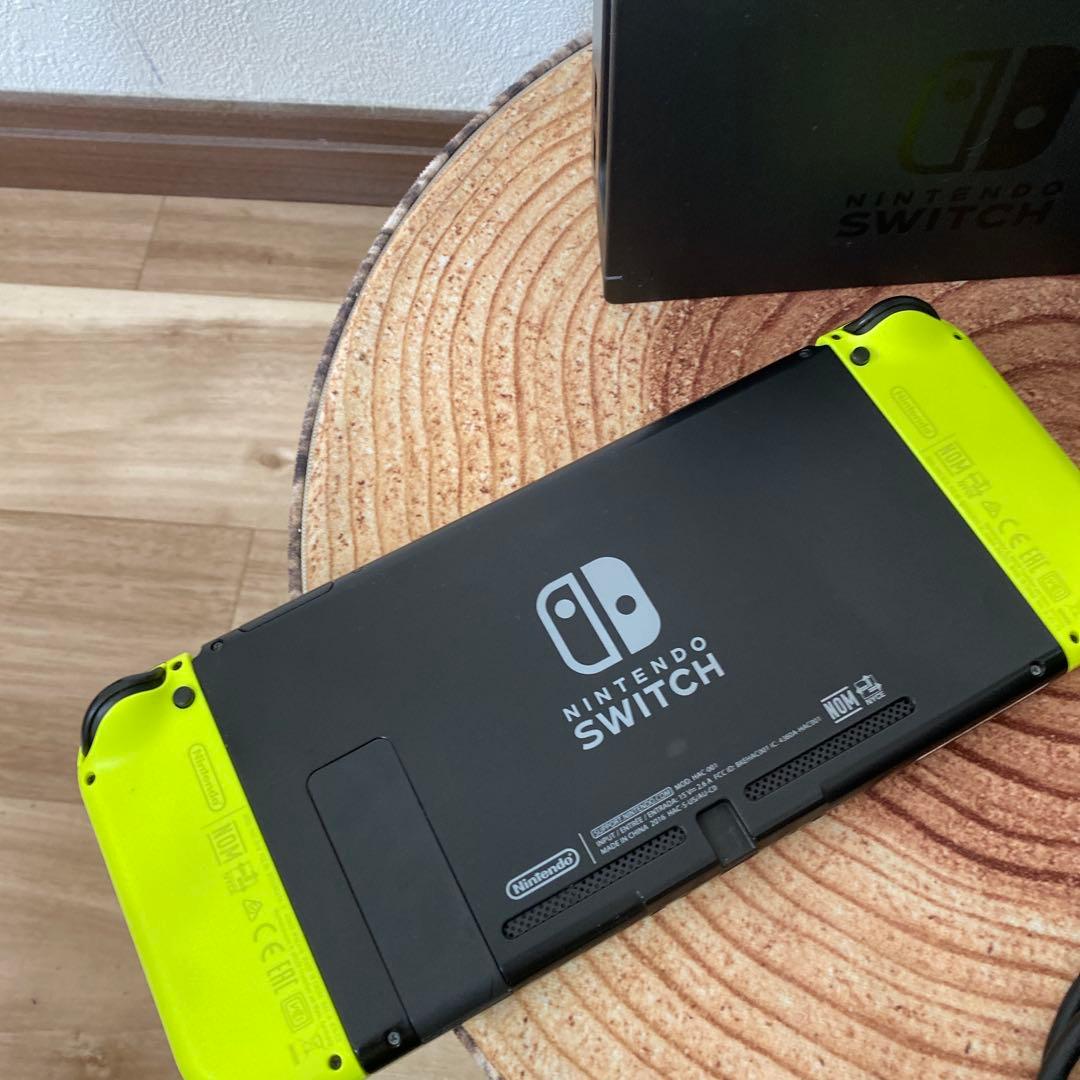 Nintendo Switch ニンテンドースイッチ本体YEL/YEL箱無し