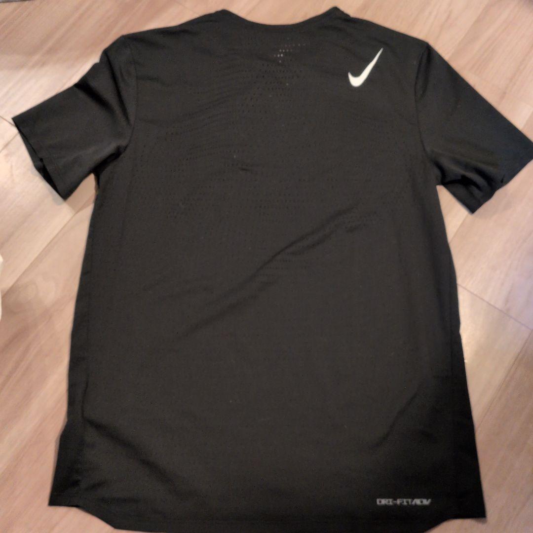 Nike エアロスイフト　メンズDri-FIT ADVショートスリーブ
