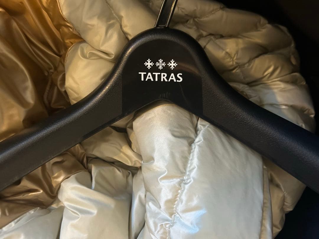 TATRAS⭐︎ ベージュ フード付き ポンチョコート