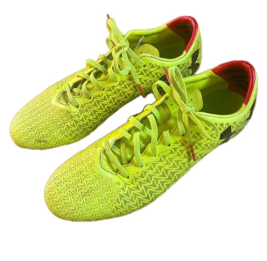 UNDERARMOUR クラッチフィットフォース 3.0 FG　ハイビス