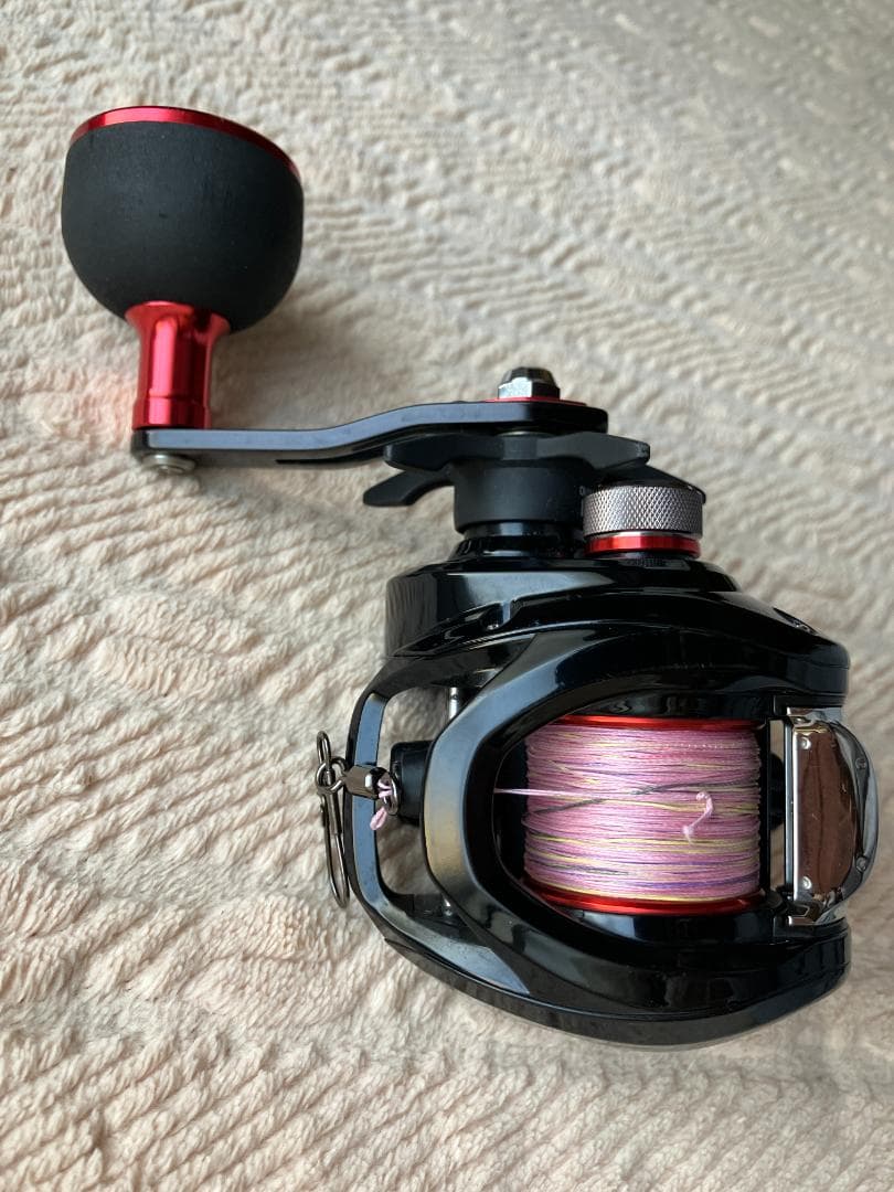 DAIWA ダイワ FUNE XT ベイトリール 赤スプール
