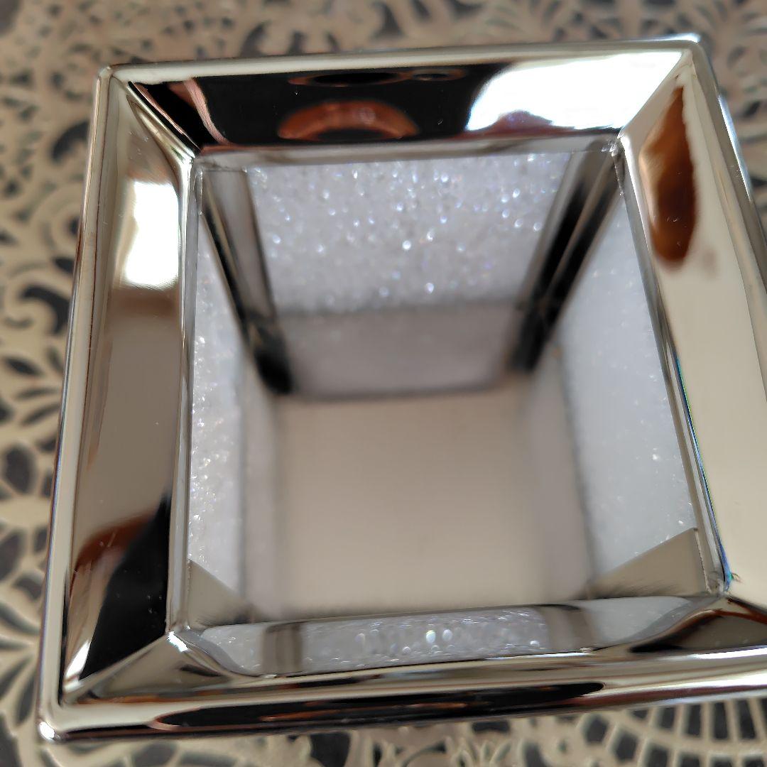 SWAROVSKI クリスタル小物入れ