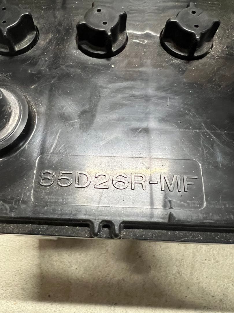 GS YUASA 85D26R-MF バッテリー